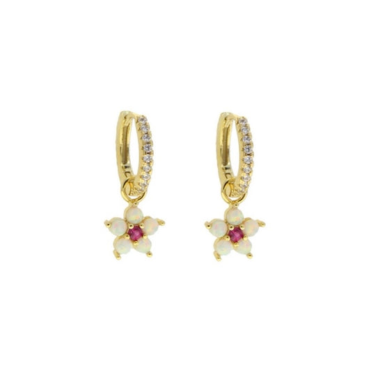 Huggies de 8mm en plata bañada en oro con piedra de ópalo